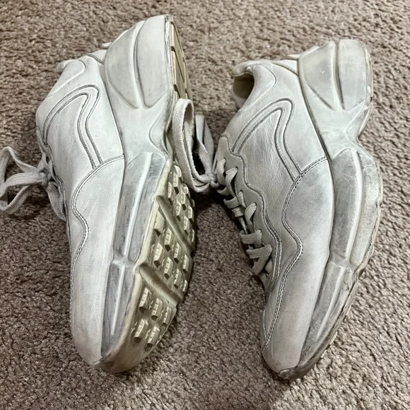 Authentic Gucci Rhyton Distressed